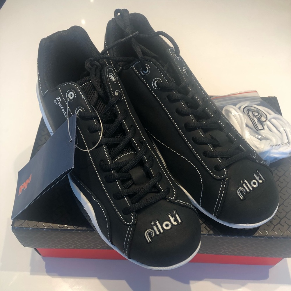 NEW Piloti Racing Shoes (Men’s Size 9)